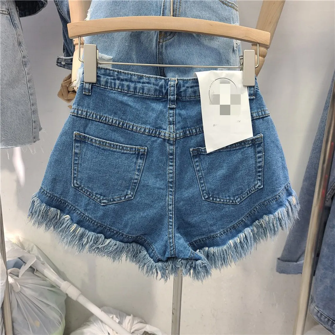 All-match Ripped Tassel Edge Wide Leg Denim Shorts