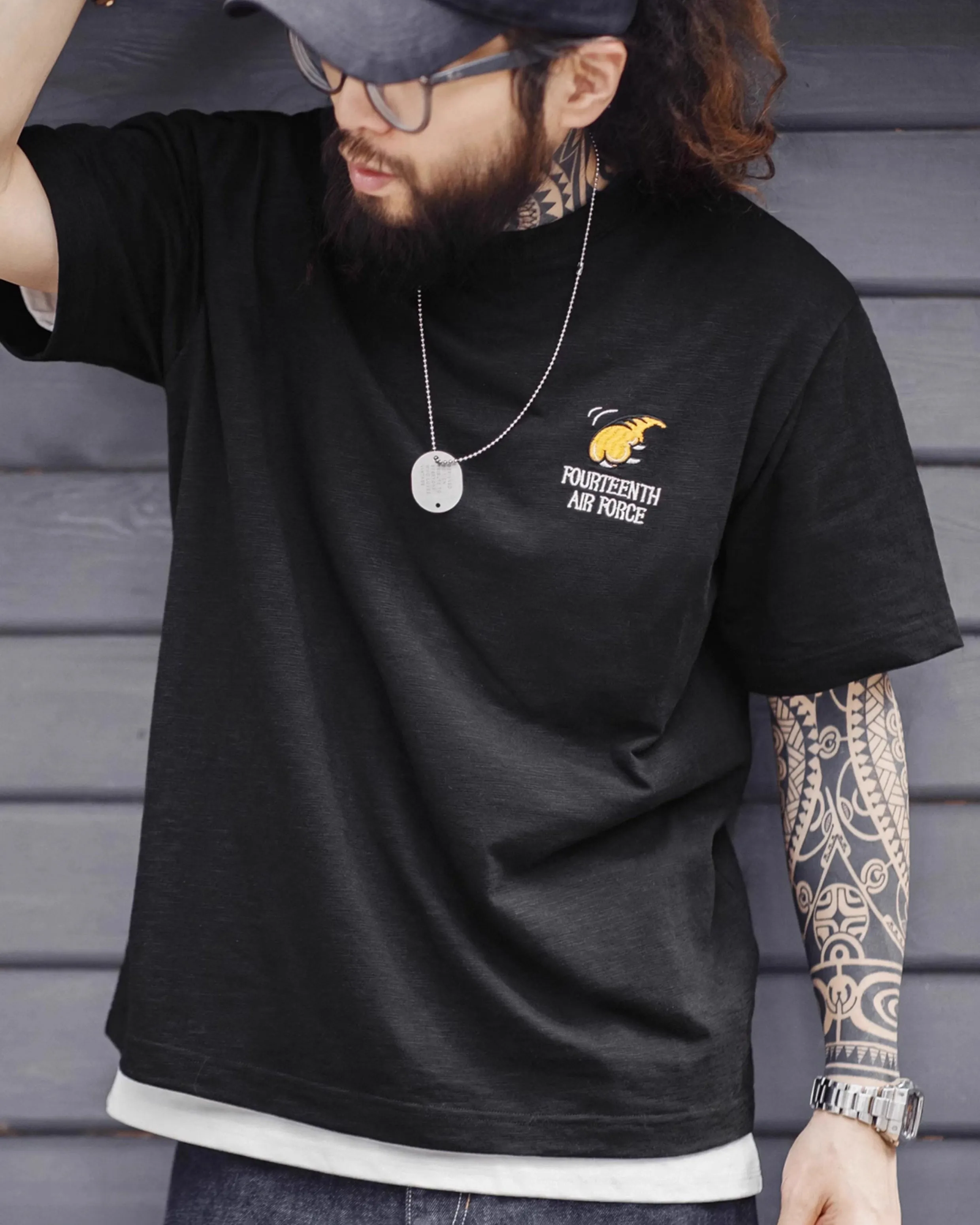 American Retro Embroidered Breathable Right Shoulder Men's T-Shirt