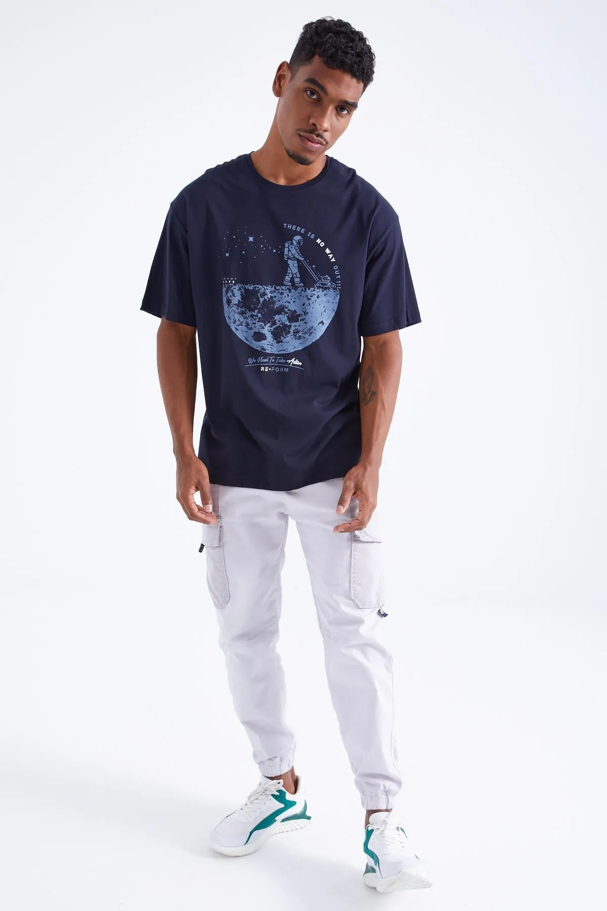baskili o yaka erkek oversize t-shirt - 88098
