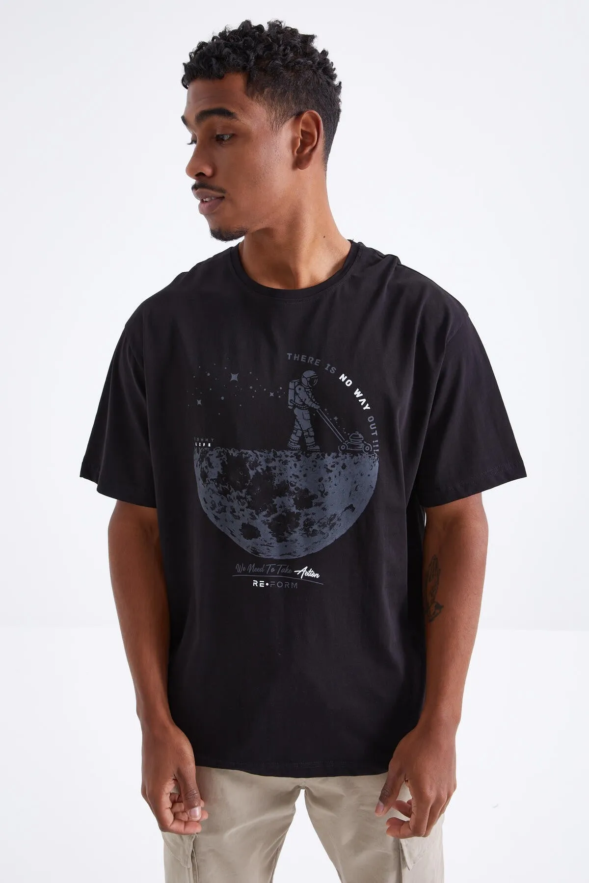 baskili o yaka erkek oversize t-shirt - 88098