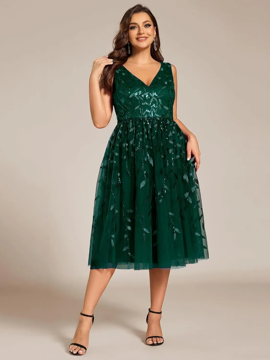 Ever-Pretty A Line V Neck Sleeveless Sequin Plus Size Midi Summer Cocktail Wedding Guest Dresses for Curvy Women 02106-DA