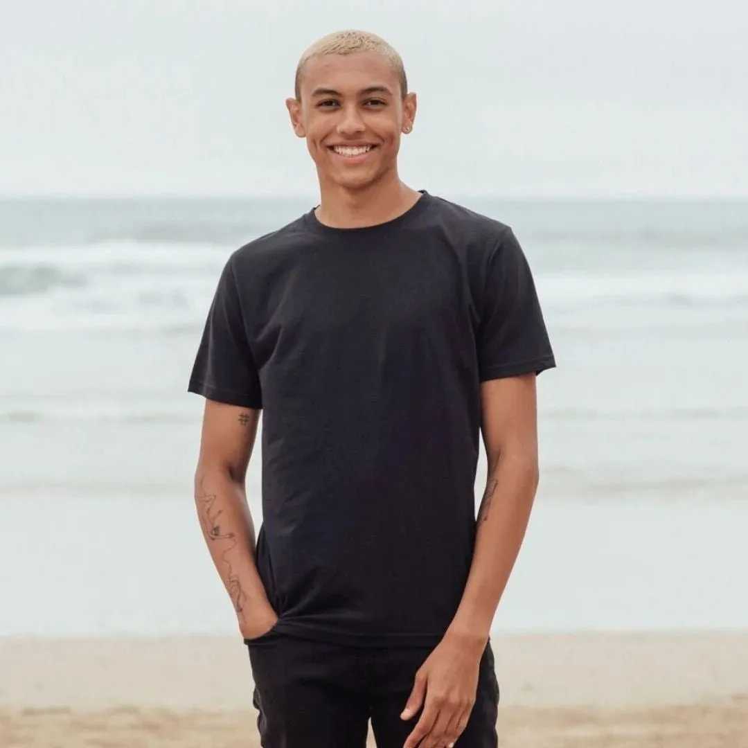 Men's Basic T-Shirt