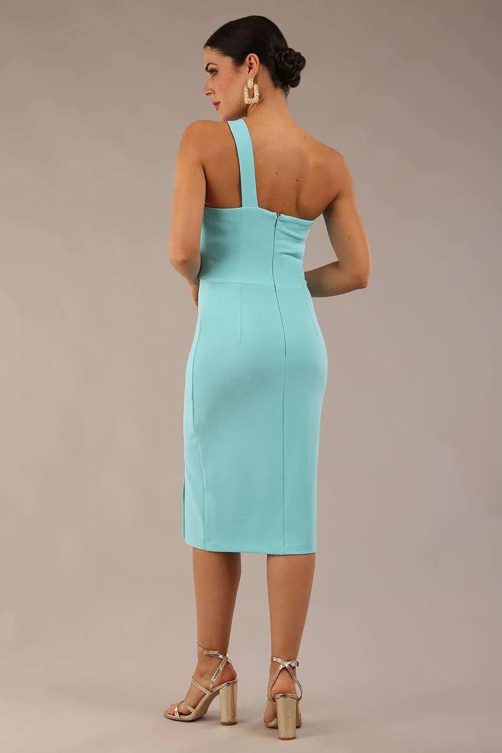 (PRE-ORDER) Sofia Diagonal Halter Neck Pencil Dress