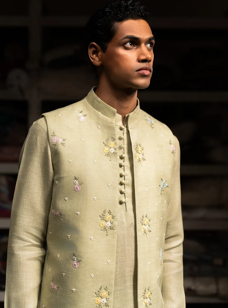 Raag Open Bandi With Matching Kurta Pajama Set