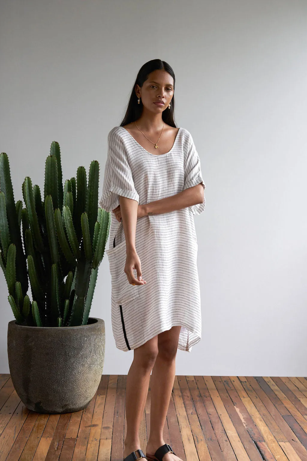 SEASIDE DRESS WHITE STRIPE