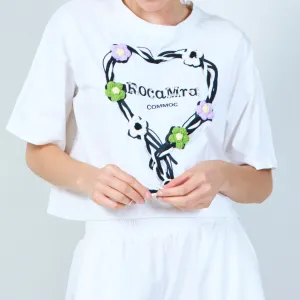 Stylish cropped t-shirt with floral heart design wholesale