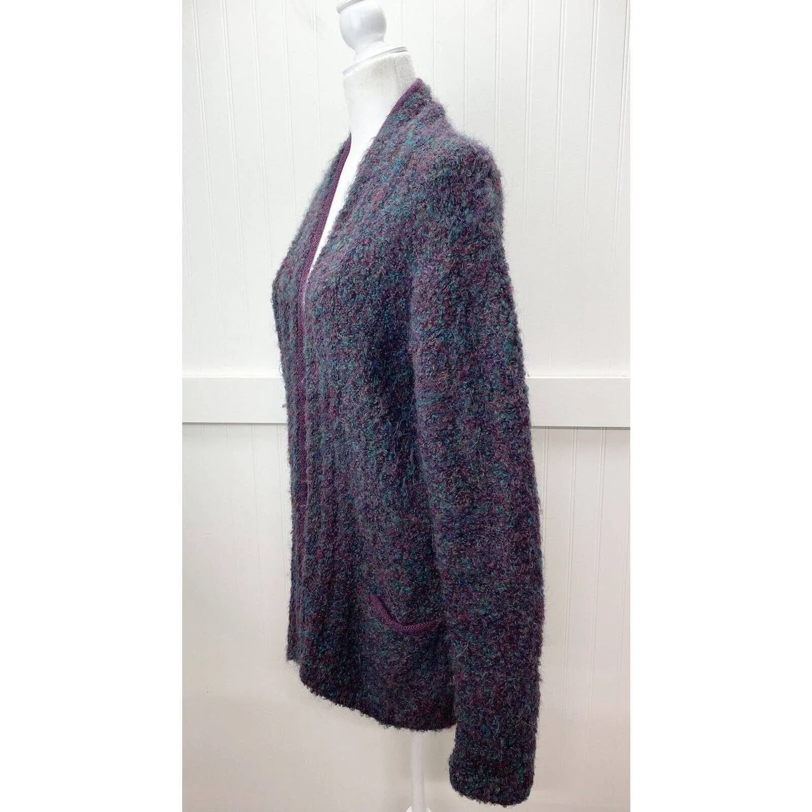 Tey-Art Alpaca Wool Blend Cardigan Sz Medium Hand-Made Sweater Peru Fuzzy Soft
