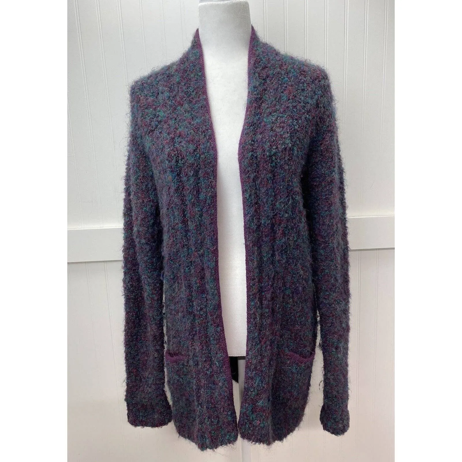 Tey-Art Alpaca Wool Blend Cardigan Sz Medium Hand-Made Sweater Peru Fuzzy Soft