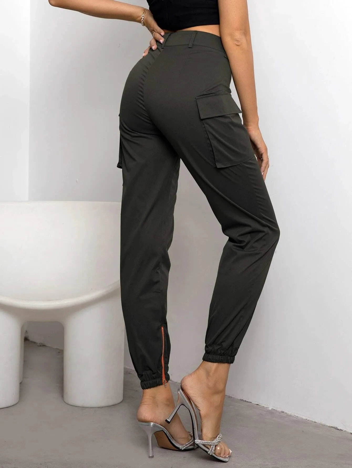 Utility Flap Pocket Cargo Pants